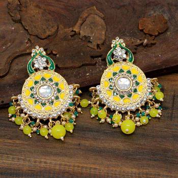 Yellow Danglers Drops 2