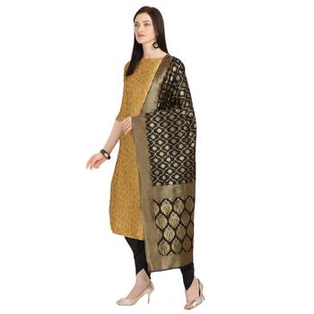 gold banarasi cotton unstitched salwar with dupatta 3