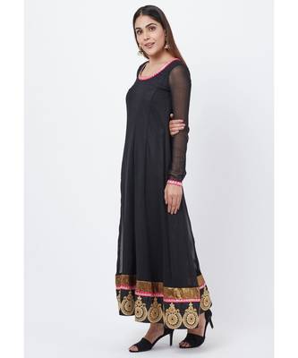 Black Georgette Embroidered Border Anarkali with churidaar 2