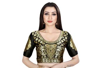 Yellow printed chiffon saree with blouse 5