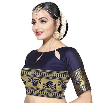 Blue printed silk blend saree with blouse 6