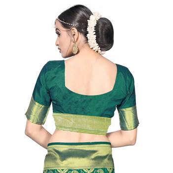 Green printed silk blend saree with blouse 7