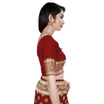 Red printed silk blend saree with blouse 6