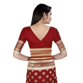Red printed silk blend saree with blouse 7