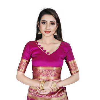 Pink printed silk blend saree with blouse 5
