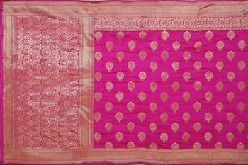 Pink printed silk blend saree with blouse 8