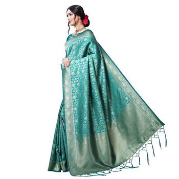 Green printed silk blend saree with blouse 2