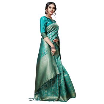 Green printed silk blend saree with blouse 4