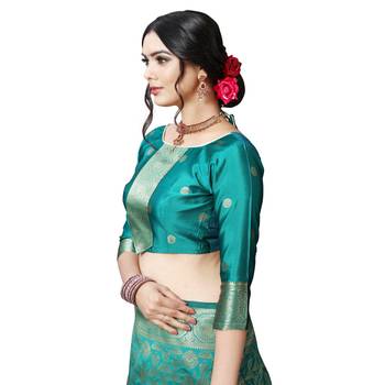 Green printed silk blend saree with blouse 7