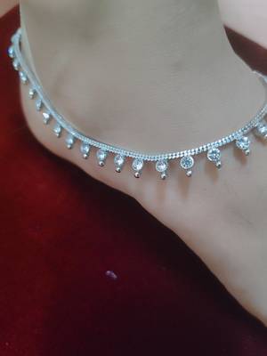 Set Of 2 Silver Plated And Stone Studded Anklets 1