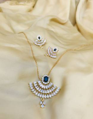 Gold pendants 1