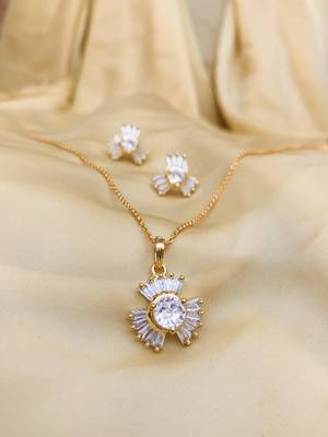 Gold pendants 1