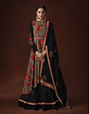 Grey resham embroidery crepe salwar 1
