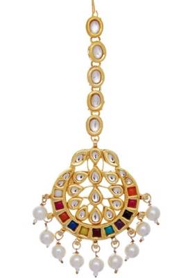Gold Kundan Maang Tikka 1