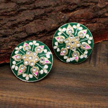 Multicolor Studs 5