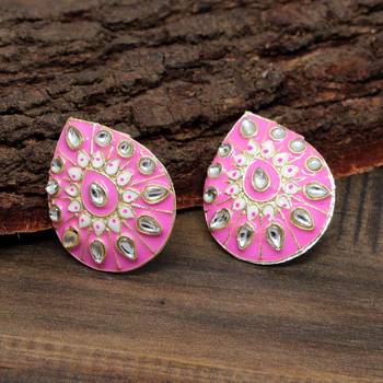 Multicolor Studs 2