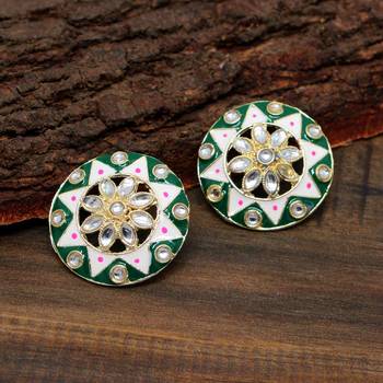 Multicolor Studs 2