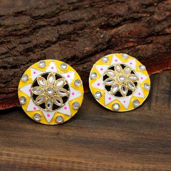 Multicolor Studs 5
