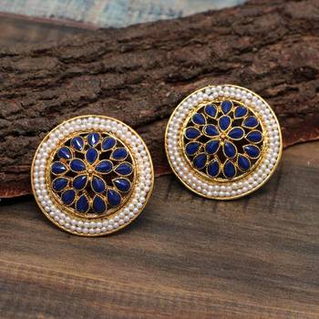 Multicolor Studs 2