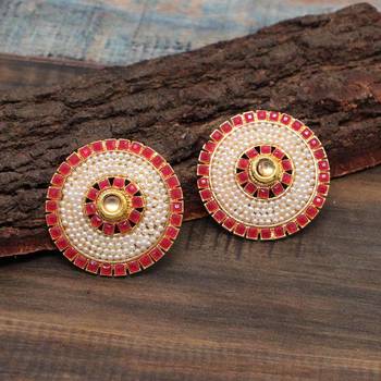 Multicolor Studs 4