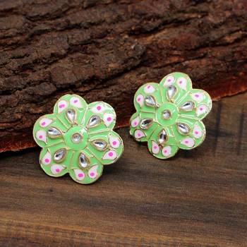Multicolor Studs 2