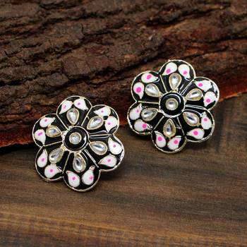 Multicolor Studs 4