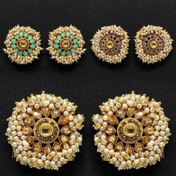 Multicolor studs 1