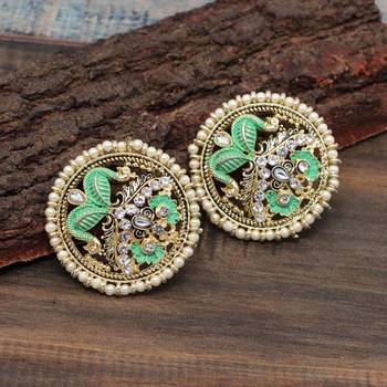 Multicolor Studs 3