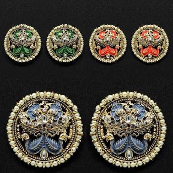 Multicolor Studs 1