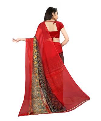 Red printed georgette saree with blouse 3