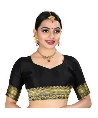 Black printed silk blend saree with blouse 5