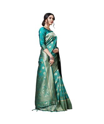 Green printed silk blend saree with blouse 4