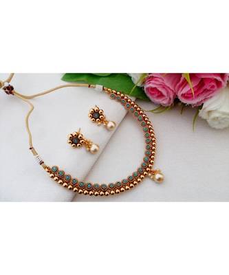Cute Antique Neckset With A Pair Of Matching Ear Rings 1