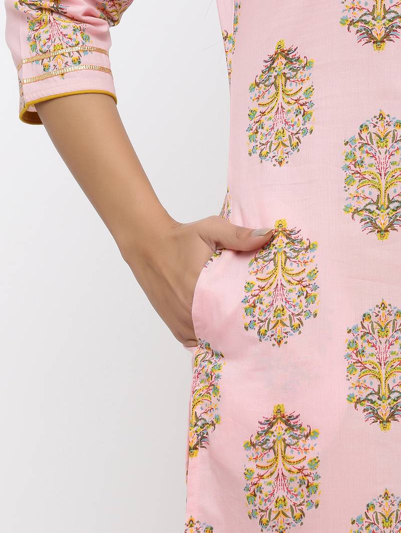 Women's Light Pink Cotton Printed Straight Kurta Pant Set