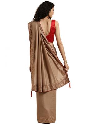 Beige woven silk blend saree with blouse 2