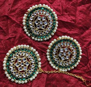 Designer Round Studs Earrings White Green Kundan Pearl Earrings Tikka Set 1