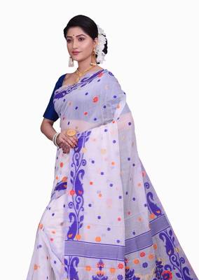 White Woven Cotton Silk Saree With Blouse 3