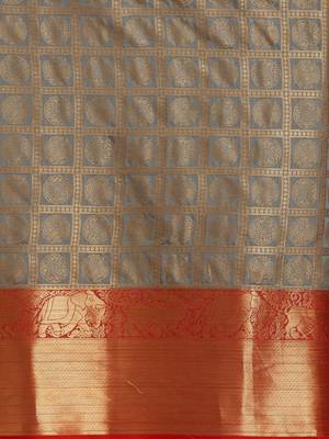 Grey woven silk blend saree with blouse 3