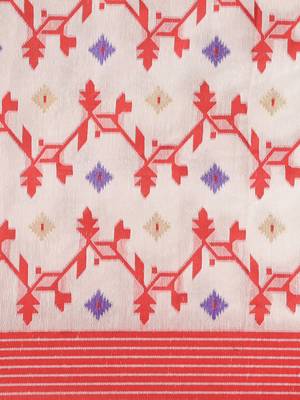 White Woven Cotton Silk Saree With Blouse 3