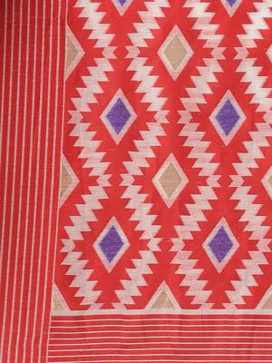 White Woven Cotton Silk Saree With Blouse 4