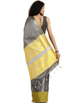 Grey woven linen saree with blouse 2