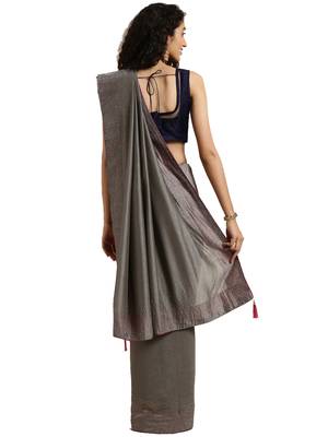 Grey woven silk blend saree with blouse 2
