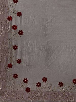 Grey woven silk blend saree with blouse 4