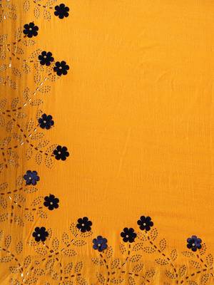 Yellow woven silk blend saree with blouse 4