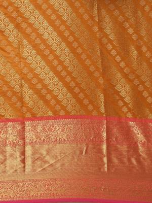 Yellow Woven Silk Blend Saree With Blouse 3