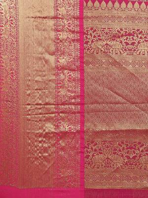 Yellow Woven Silk Blend Saree With Blouse 4