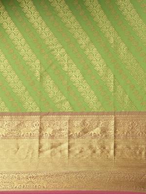 Green woven silk blend saree with blouse 3