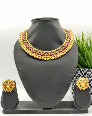 Red And Green Stone Studded Metallic Neckalce Sets 3