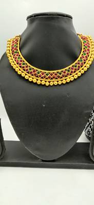 Red And Green Stone Studded Metallic Neckalce Sets 4