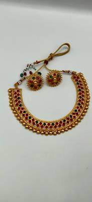 Red And Green Stone Studded Metallic Neckalce Sets 5